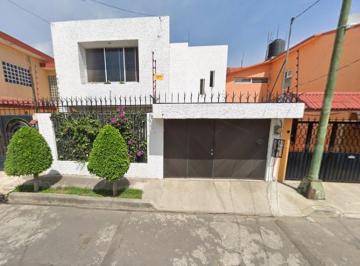 Casa de 4 habitaciones, Azcapotzalco · Casa en Venta en Prados del Rosario Azcapotzalco