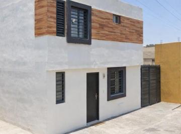 Casa de 3 habitaciones, Santa Catarina · Casa en Venta de Remate en Misión de Las Villas Santa Catarina Nl