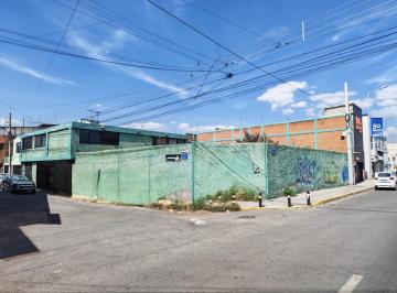 Casa · 220m² · 3 Recámaras · 6 Estacionamientos · Casa en Renta Ideal Para Habitar Y/o Giro Comercial, en Zona de Alto Flujo Vehicular