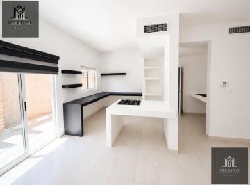 Casa · 161m² · 3 Recámaras · 2 Estacionamientos · Casa en San Miguel