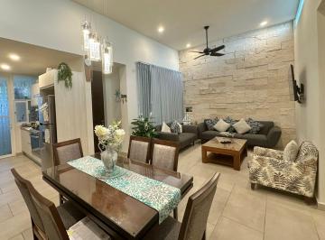 Casa en condominio · 160m² · 2 Recámaras · 1 Estacionamiento · Casa Amueblada en Renta en Villas Paradiso | Puerto Vallarta