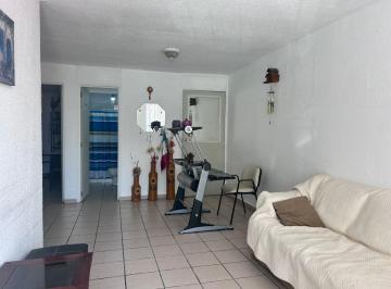 Casa de 4 habitaciones, Querétaro · Vendo Casa de 2 Niveles en Jardines de Santiago, Qro. con 4 Recamaras $2,100,000
