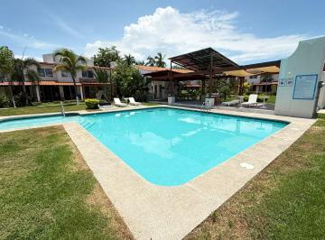 Casa en condominio · 160m² · 3 Recámaras · 2 Estacionamientos · Casa en Renta Amueblada con Paneles Solares en Villas Paradiso | Puerto Vallarta