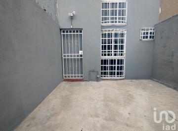 Casa · 47m² · 2 Recámaras · 1 Estacionamiento · Casa en Venta Galaxias Tecamac
