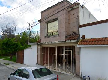Casa de 3 habitaciones, Guadalupe · Casa en Venta de Remate en Azteca Guadalupe Nl