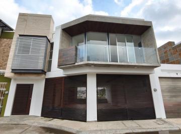 Casa de 3 habitaciones, Xalapa · Casa Moderna en La Marquesa Zona Monte Magno Xalapa Veracruz.