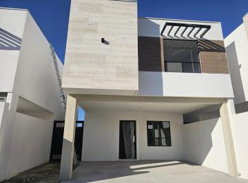 Casa · 145m² · 3 Recámaras · 2 Estacionamientos · Casa en Venta en Saltillo Coahuila La Aurora