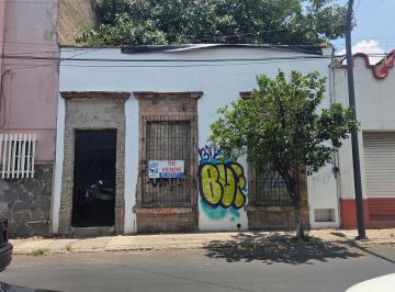 Casa de 1 habitación, Guadalajara · Casa en Venta Denominada Como Patrimonio Cultural de La Nación en Zona Centro