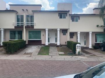 Casa de 3 habitaciones, Querétaro · Renta de Casa Amueblada en Palmares