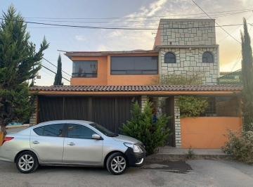 Casa · 250m² · 3 Recámaras · 2 Estacionamientos · Casa en Venta en La Aurora, Cuautitlán