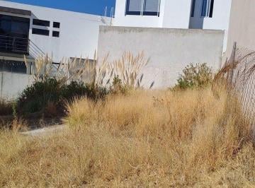 Terreno / Lote · 214m² · Terreno Residencial en Venta en Lago Esmeralda