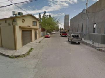 Casa de 5 habitaciones, Juárez · Casa en Venta de Remate en Monumental Juárez Chihuahua