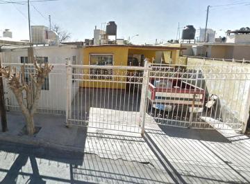 Casa de 3 habitaciones, Chihuahua · Casa en Venta de Remate en Jardines del Norte, Chihuahua, México