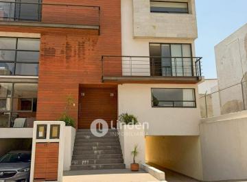 Casa · 259m² · 3 Recámaras · Casa en Venta en Rinconada del Fresno, Camino Real a Momoxpan.