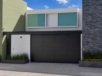 Casa de 4 habitaciones, San Luis Potosí · Casa en Venta en Lomas del Tecnológico, San Luis Potosí.