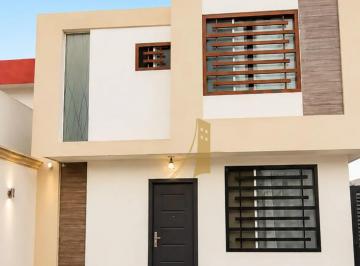 1 · Casa en Venta en Residencial Privado