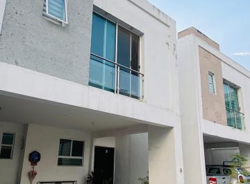 Casa de 3 habitaciones, General Escobedo · Venta de Casa