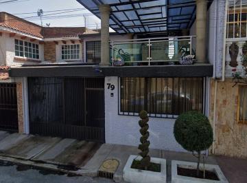 Casa de 3 habitaciones, Gustavo A. Madero · Venta de Casa en San Juan de Aragón VI Secc. Gustavo A. Madero Cdmx