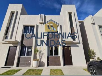 Casa de 4 habitaciones, Playas de Rosarito · Casa en Venta 3 Recámaras, 2.5 Baños | Espacio Versátil Para 4ta Recámara | Playas de Rosarito