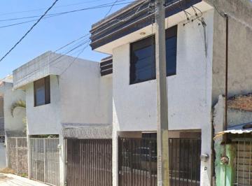 Casa de 3 habitaciones, Celaya · Casa en Venta en Villa de Los Reyes Celaya Guanajuato