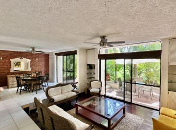 Casa de 3 habitaciones, Benito Juárez · Casa en Renta en Zona Hotelera con Vista a La Laguna