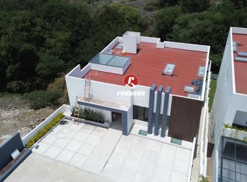 Casa · 440m² · 3 Recámaras · 2 Estacionamientos · Casa en Condado de Sayavedra