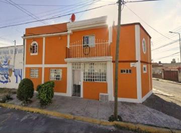 Casa de 3 habitaciones, Puebla · Venta de Casa en Puebla