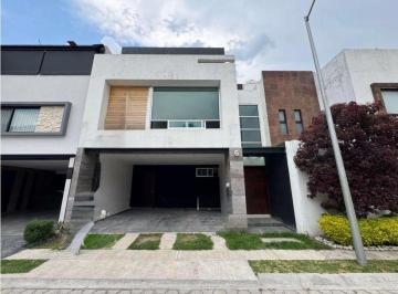 Casa de 3 habitaciones, San Pedro Cholula · Casa en Renta Cerca de Plaza San Diego y Blvd Forjadores