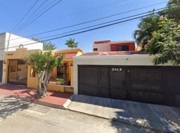 Casa Venta de 4 habitaciones · Preciosa Casa en Remate en Vista Alegre, Mérida, Yucatán.