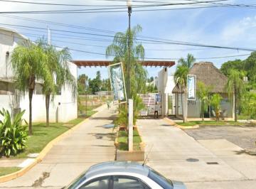 Casa de 2 habitaciones, Acapulco de Juárez · Casa en Dos Nivles con 99 m² Superficie de Terreno y 2 Recámaras en Venta, Granjas del Marqués