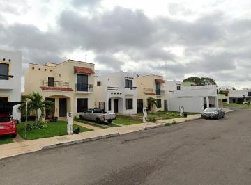Casa de 3 habitaciones, Mérida · - Casa en Remate Bancario - Gran Santa Fe II Mérida, Yucatan