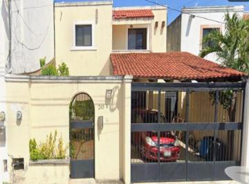Casa de 3 habitaciones, Mérida · Casa en Venta en Montes de Merida Yucatan