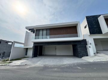 Casa de 4 habitaciones, Monterrey · Casa en Venta Pedregal de La Montaña I Excelente Ubicación en El Uro.