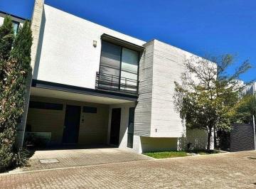 d3d075f3fb26e40094e0d4ca80fe9e6de5404dabc5f8909a37fbf02b55e1af2e · Casa en Renta Dentro de Coto en Ciudad Granja, Zapopan