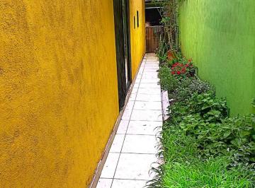 Casa de 4 habitaciones, Gustavo A. Madero · Amplia Casa con Jardín Trasero.