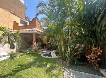 Casa de 2 habitaciones, Tepoztlán · Casa en Venta Santiago Tepetlapa Tepoztlán Morelos.