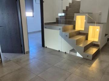 Casa · 3 Recámaras · 2 Estacionamientos · Casa en Renta en Cumbres Platinum