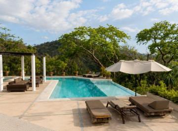 Departamento de 2 habitaciones, Puerto Vallarta · Departamento Amueblado en Conchas Chinas