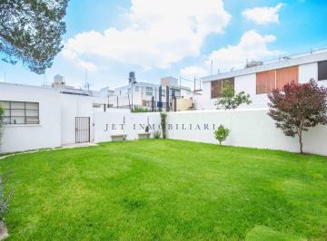 Casa · 270m² · 4 Recámaras · 3 Estacionamientos · Casa en Venta, Colonia Lindavista - Calle Cerrada