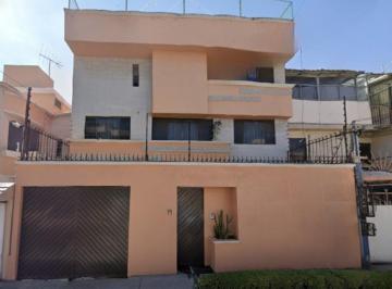Casa de 4 habitaciones, Iztapalapa · Casa en Venta Col Paseos de Churubusco Iztapalapa Cdmx