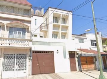 Casa de 4 habitaciones, Benito Juárez · Casa en Venta en Petén #587