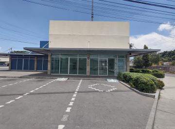 Local comercial · 200m² · 15 Estacionamientos · Local en Renta en Col El Rocío, Querétaro