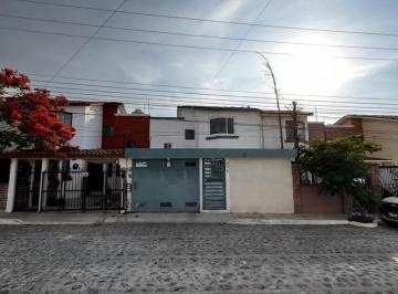 Casa · 105m² · 3 Recámaras · Casa - Fraccionamiento Los Candiles