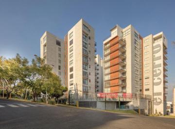 Departamento · 260m² · 3 Recámaras · 3 Estacionamientos · Penthouse en Renta en Torre El Cerro, Zona La Paz