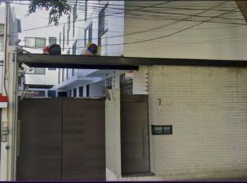Casa de 3 habitaciones, Benito Juárez · Casa en Venta en La Calle Uxmal 738 en La Colonia Benito Juárez, Cdmx, Letran Valle, C. P.3650