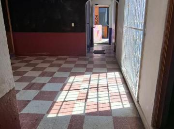 Casa de 6 habitaciones, Xochimilco · Terreno con Dos Casas y Gran Jardín Para Remodelar. Abasolo, Xochimilco