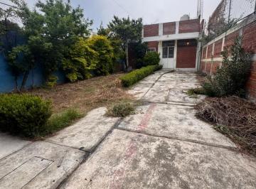 Casa de 5 habitaciones, Xochimilco · Casa de Una Sola Planta, con Uso de Suelo Mixto. Acueducto, Xochimilco