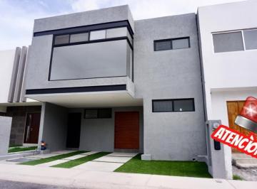 Casa · 187m² · 3 Recámaras · 2 Estacionamientos · Baj de Precio Casa en Venta y Renta en Zen Life I, Querétaro