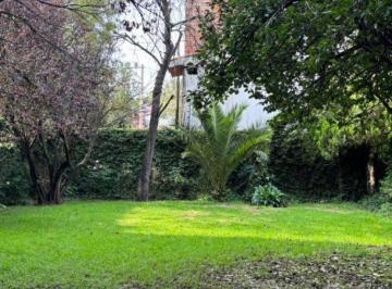 Casa · 388m² · 3 Recámaras · 4 Estacionamientos · Casa - San Jerónimo Lídice