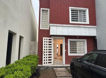 1bd243d6692f61e9ac0f3372c964eebaed25e58bdcf367cdbb7d3c4b84795a7a · Casa en Renta Linda Vista Privada Purisima